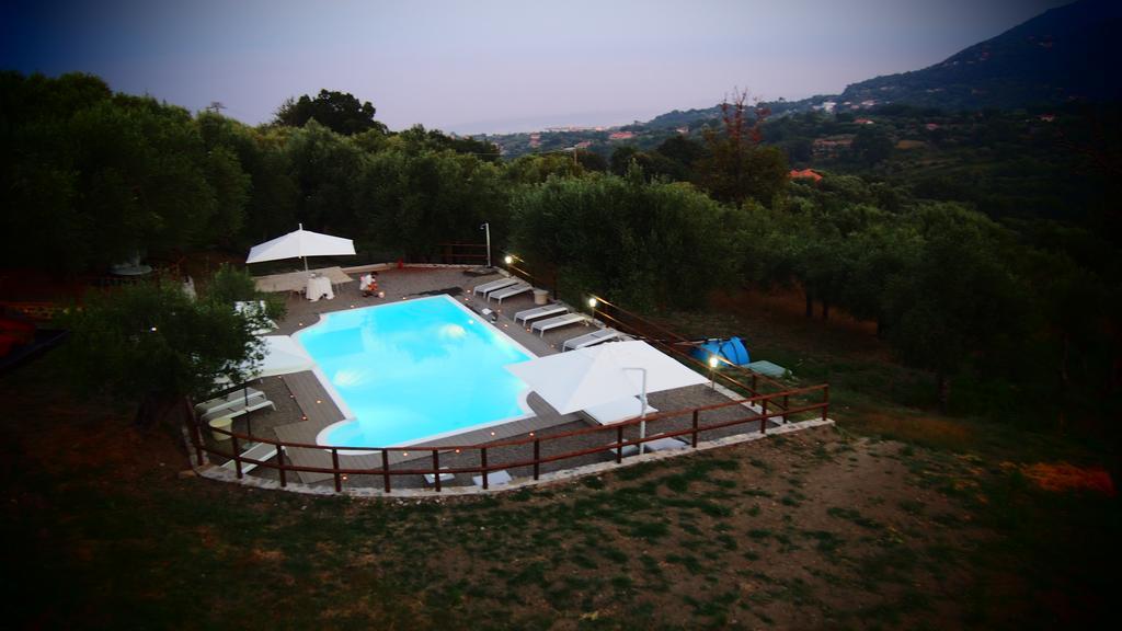 Tenuta Terre Di Bosco Oasi Di Relax Nel Cilento ซานโจวานี อาปีโร ภายนอก รูปภาพ