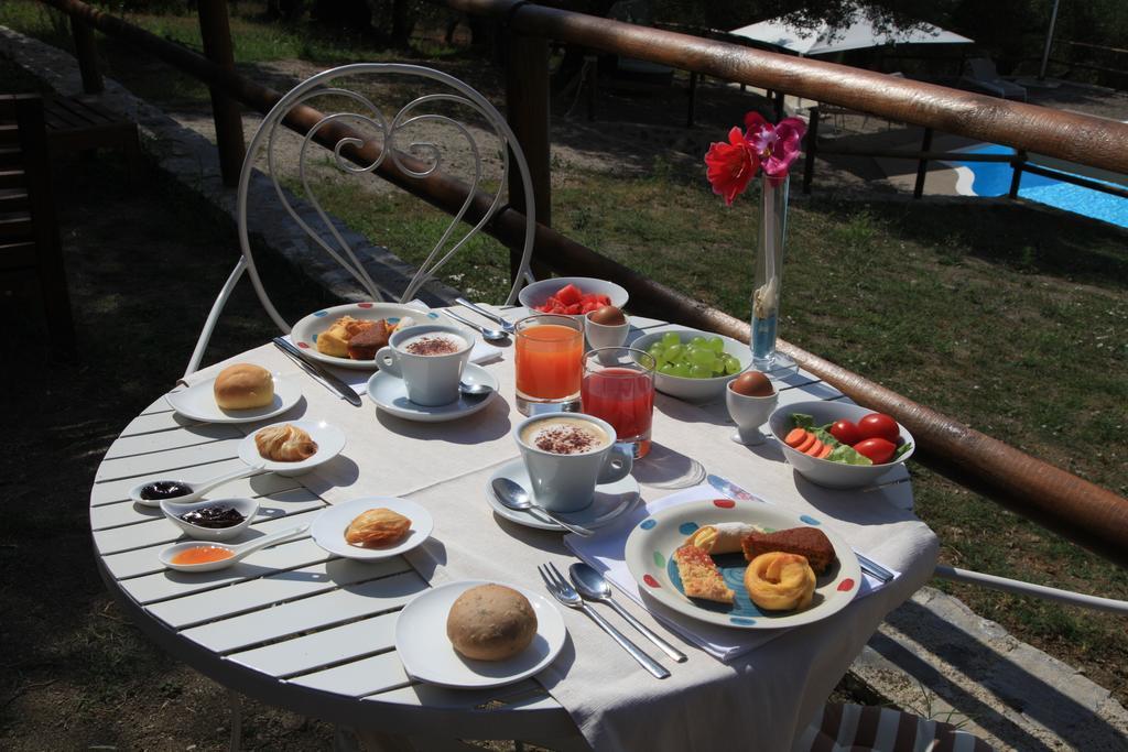 Tenuta Terre Di Bosco Oasi Di Relax Nel Cilento ซานโจวานี อาปีโร ภายนอก รูปภาพ